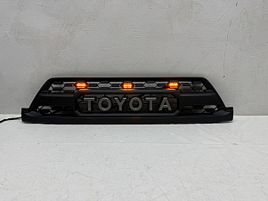 Решётка радиатора TOYOTA HILUX SURF / 4RUNNER 02-05