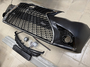 Бампер передний в стиле Lexus TOYOTA CAMRY (11-17)