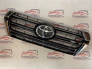 Решетка радиатора (В стиле 2016 года) TOYOTA LAND CRUISER 200 (2007-2015)